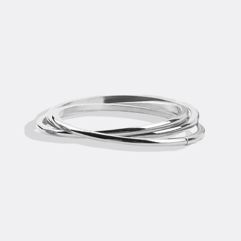 Interlocked Triple Rolling Ring